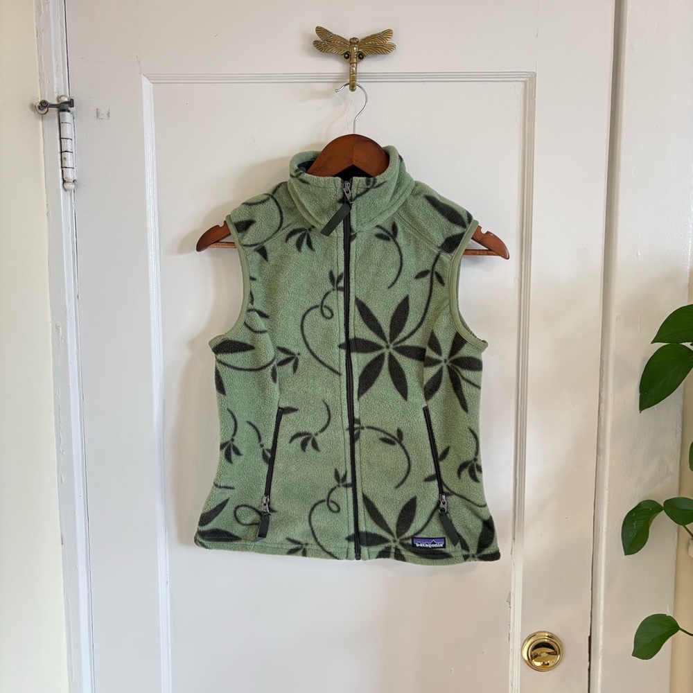 Vintage Patagonia Synchilla Green Floral Leaf Fleece Vest Medium Made in USA